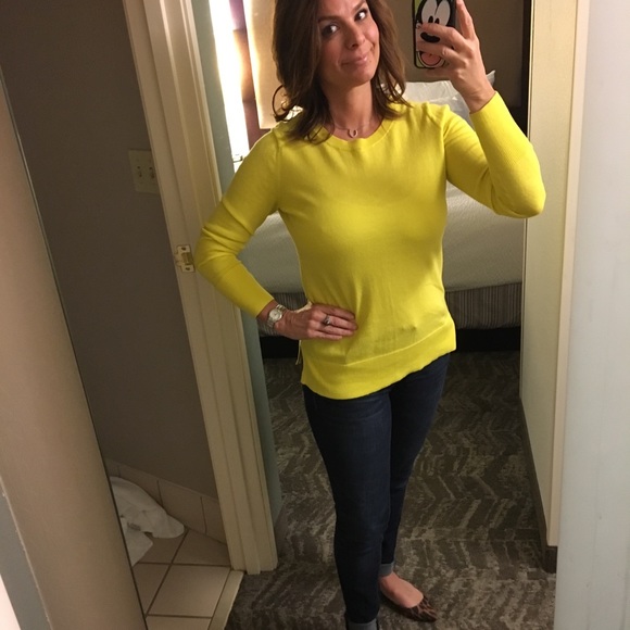 🙌🏼 Meet your Posher 🙌🏼 Stephanie 😃🤗 - Picture 6 of 7